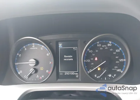 2017 Toyota Rav4 Xle z USA, uszkodzony, nr VIN JTMWFREV1HD096985